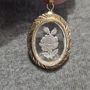 Vintage Park Lane Etched Rose Glass Pendant Gold Tone Delicate Necklace
